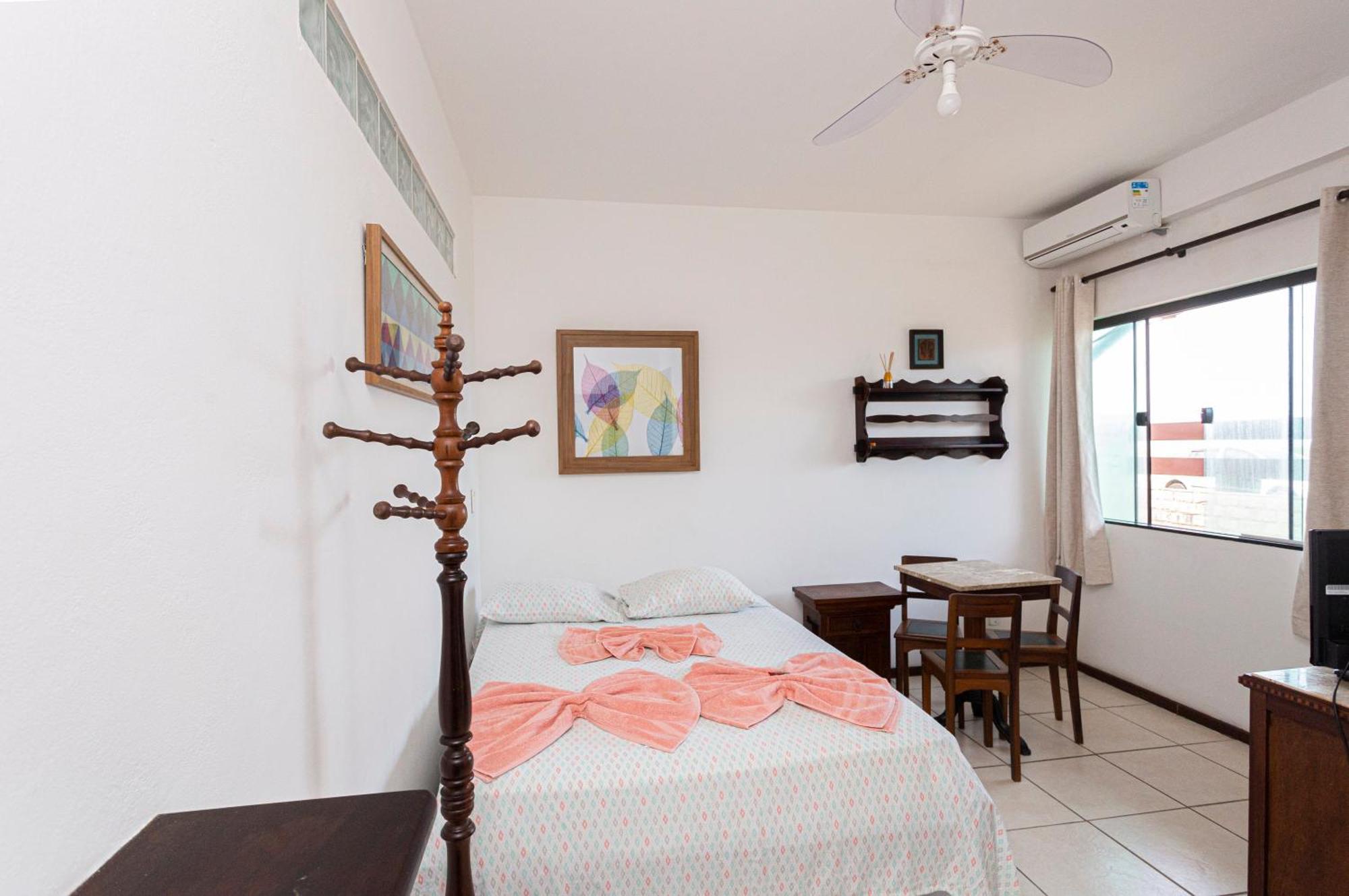 Casa Do Telhado Inn 2*